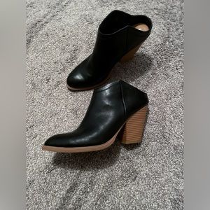 DV Women's Black Leather Open Back Bootie Size 8